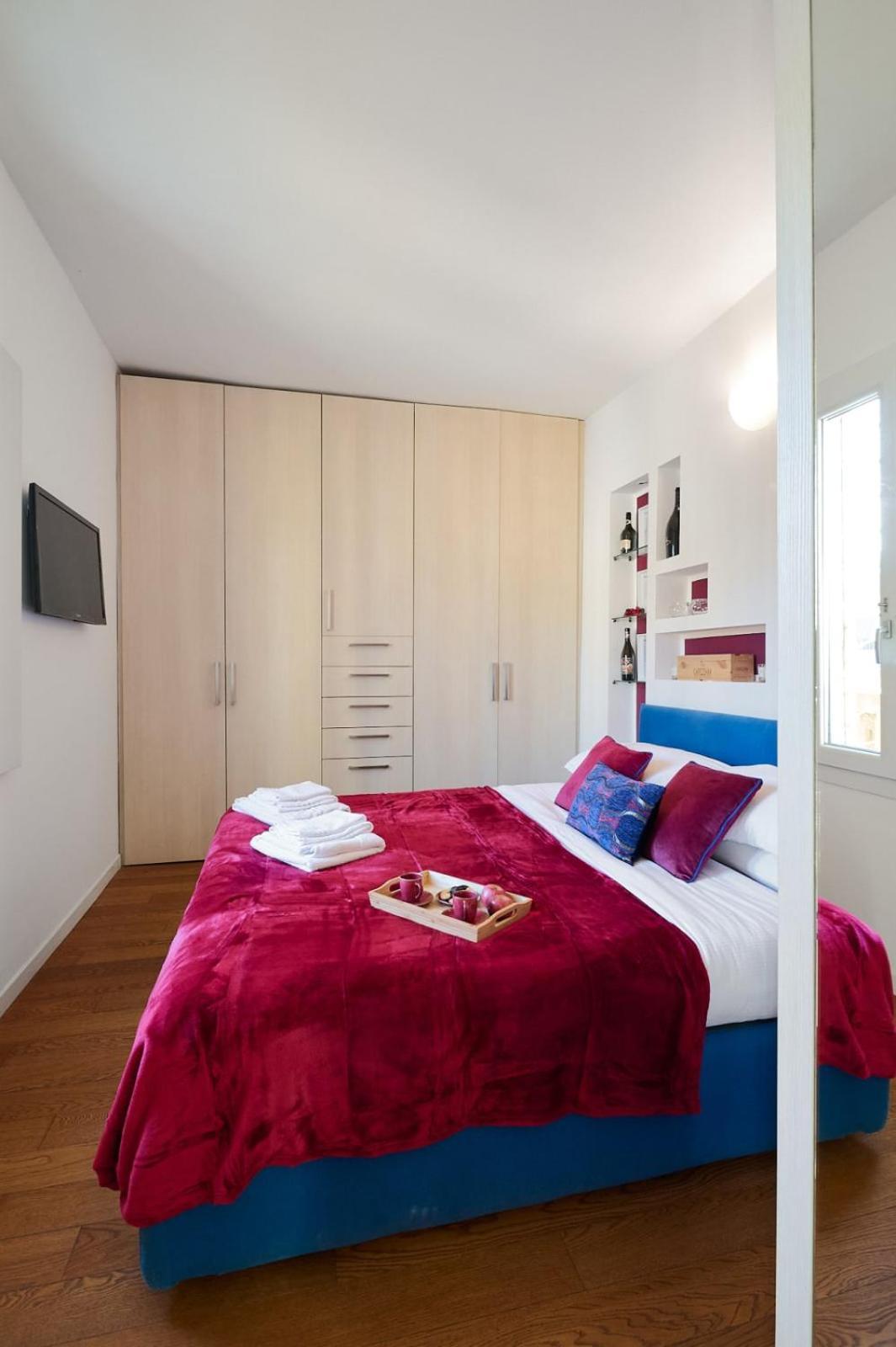 5-Days Suite In Mediolan Zewnętrze zdjęcie